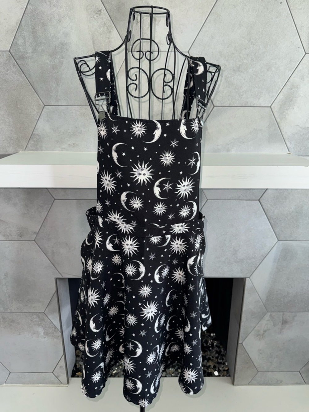Hot Topic Black & White Celestial Skirtall Mini Dress Juniors Size Large